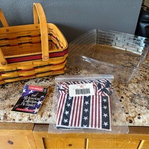 Longaberger vintage All American 1998 Pie basket combo